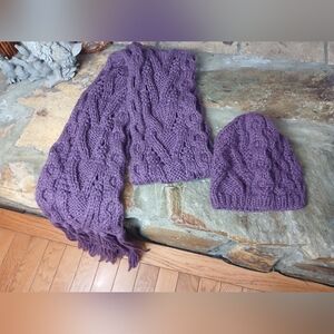 Apostrophe Purple Knit Scarf and Hat Set One Size Guc